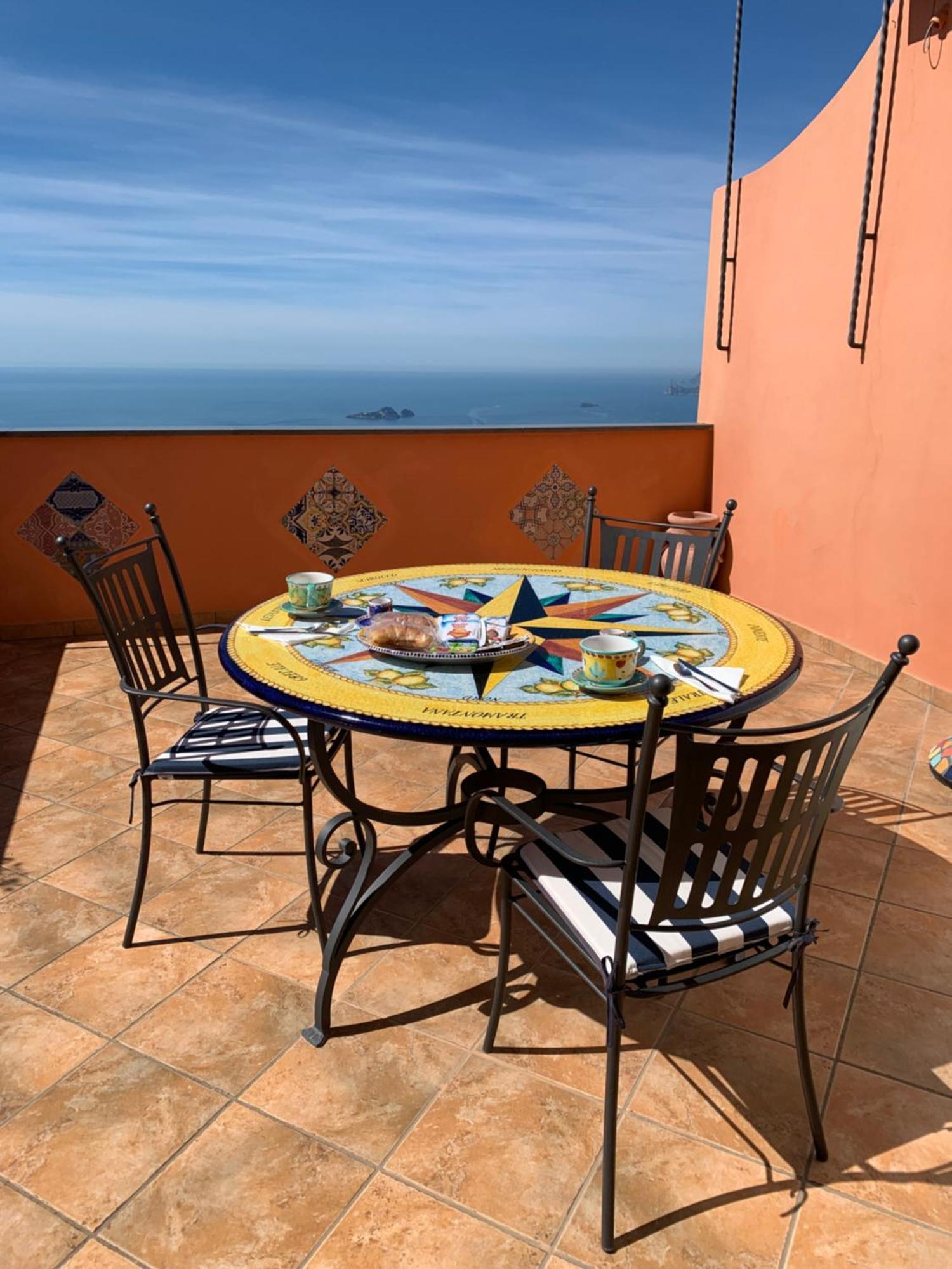 Anna Apartment Positano Bagian luar foto