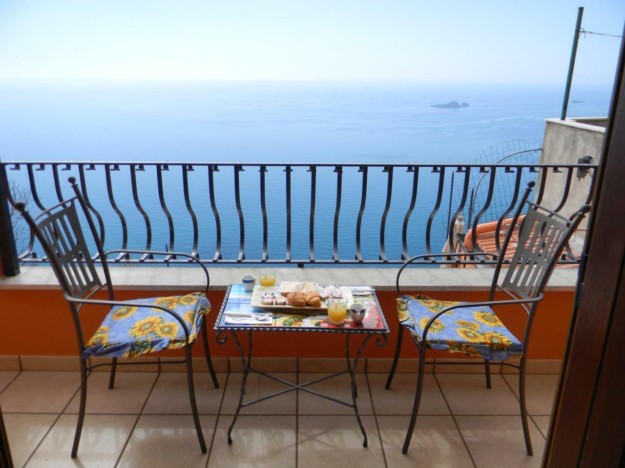 Anna Apartment Positano Bagian luar foto