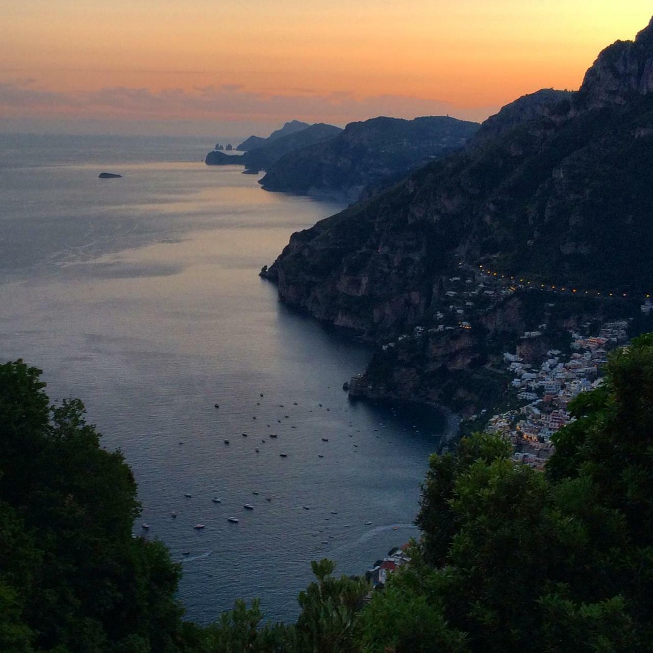 Anna Apartment Positano Bagian luar foto